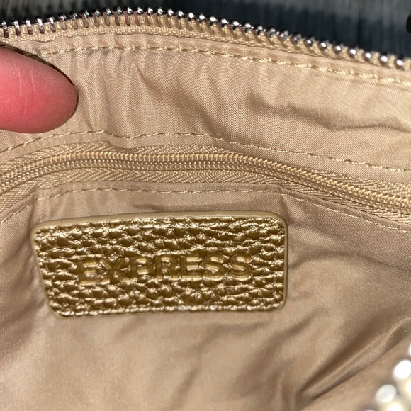 🦄NWOT (Get All 3) Express METALLIC wristlet bundle x3 piece⭐️ - Picture 12 of 14